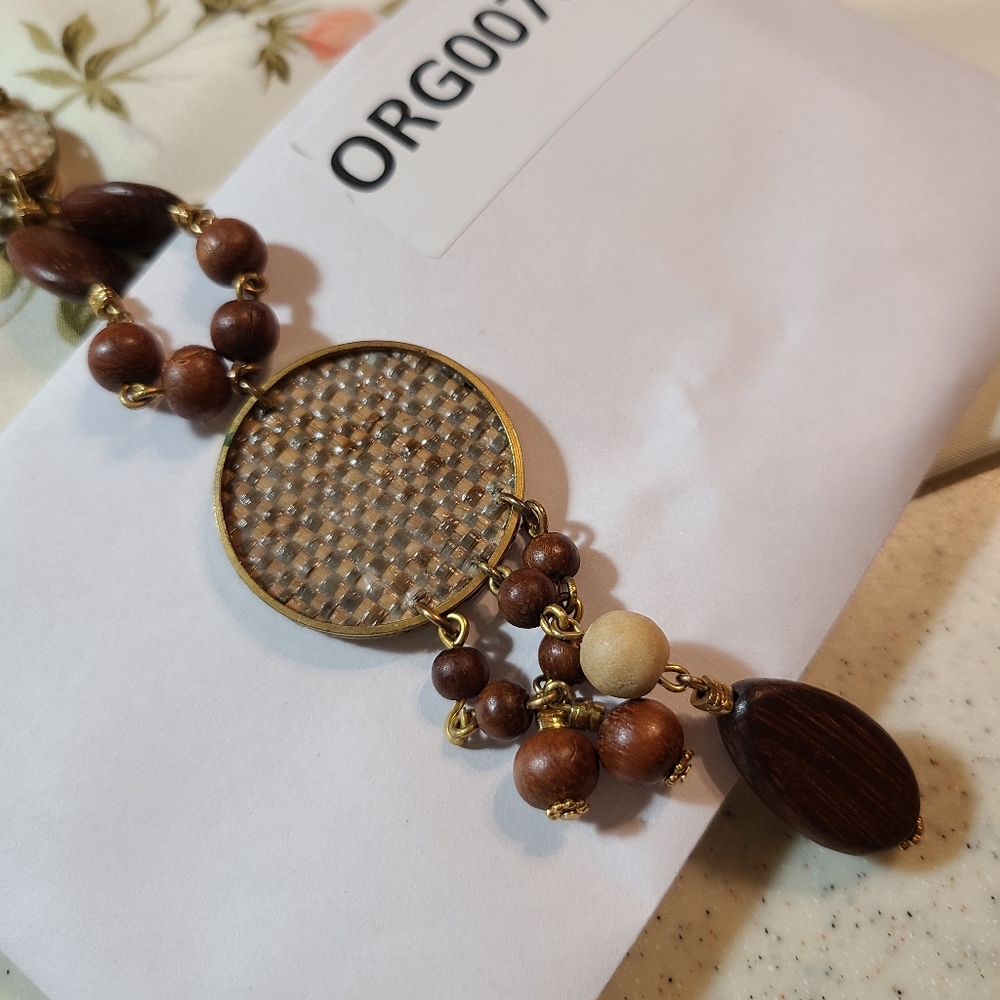Unique Vintage Brown and Cream Beaded Necklace - Picture 6 of 6
